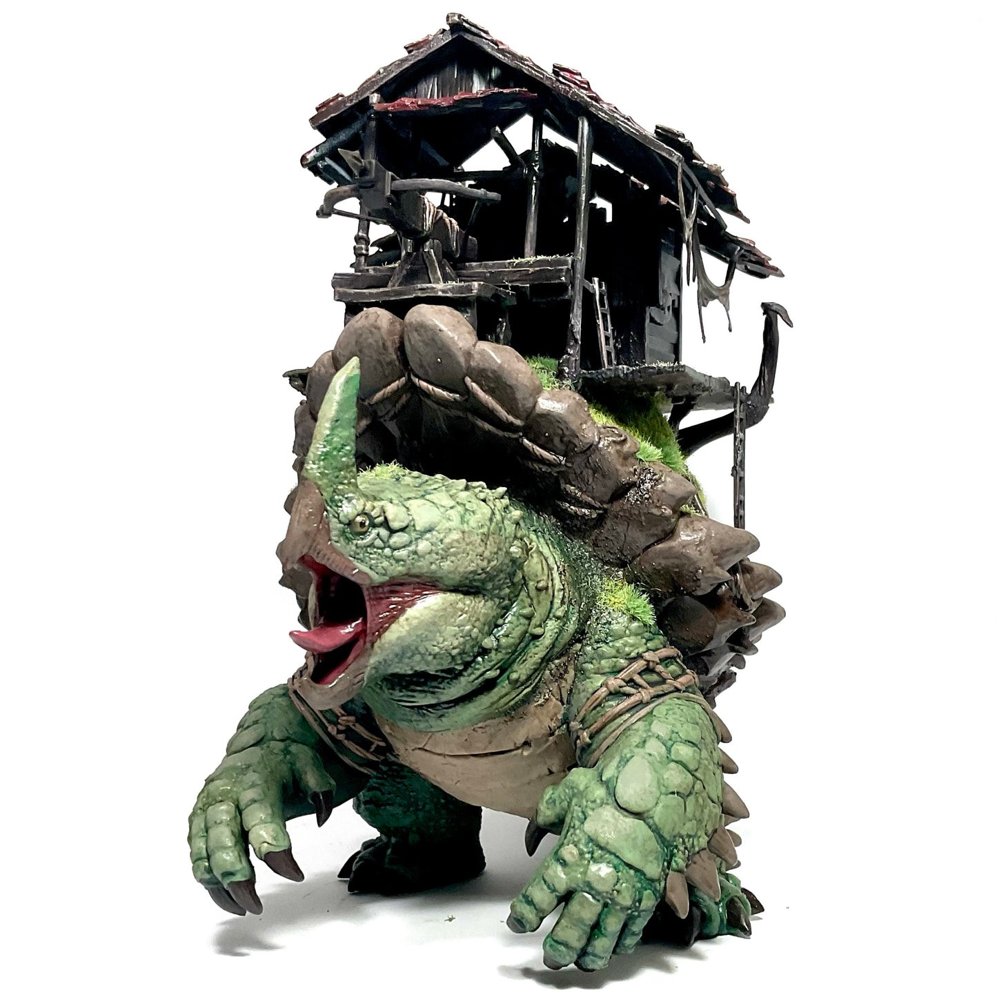 Tortuga Mordedora Colosal con Cabaña