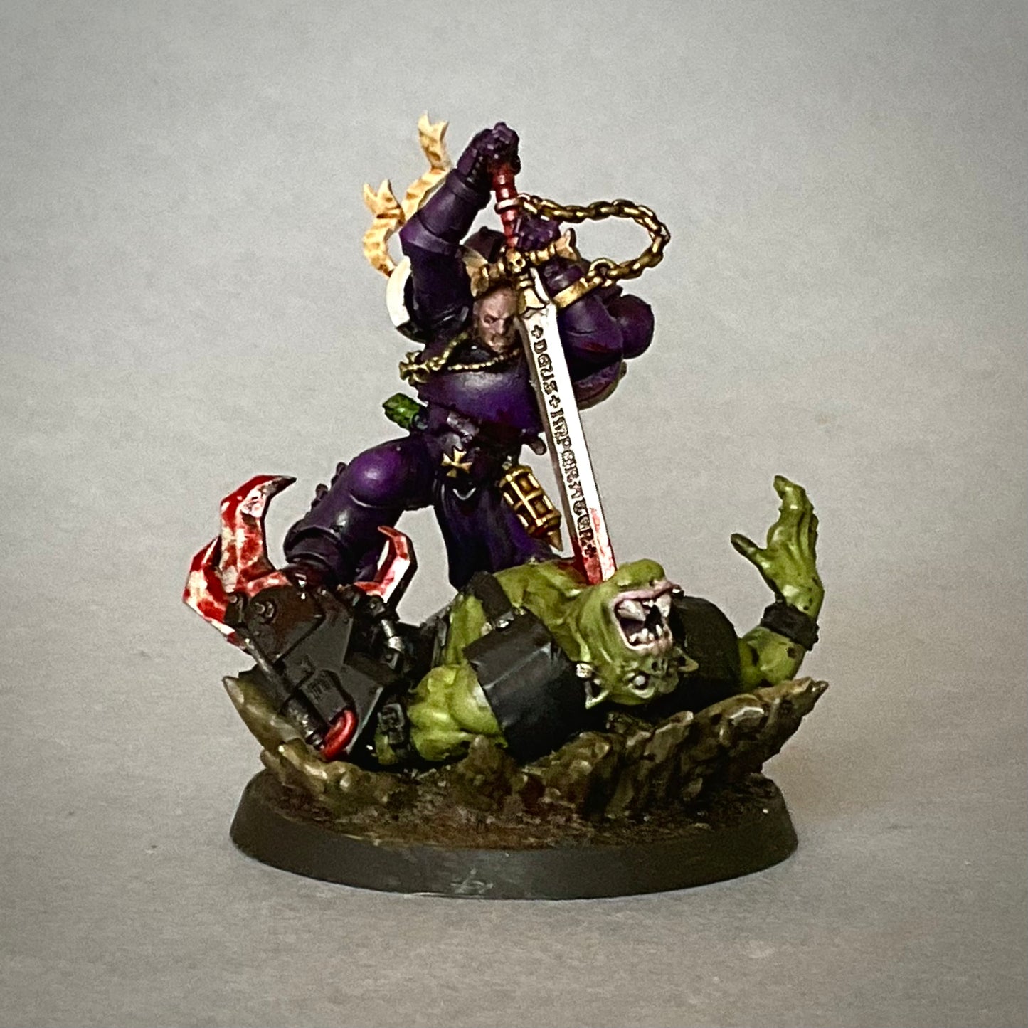 Bayard matando orco pintada