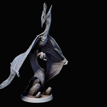 Varnos Pose 4